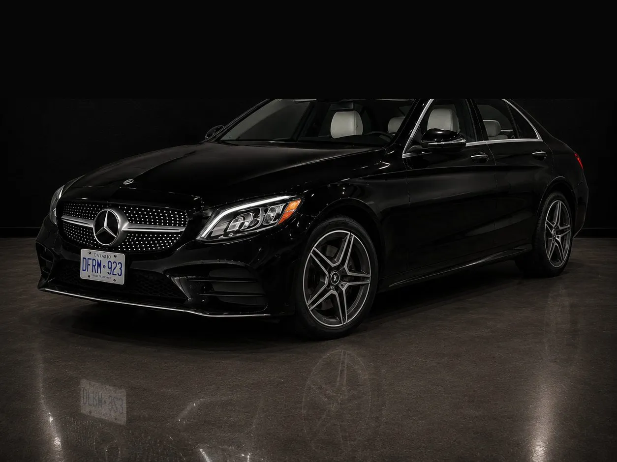 Mercedes C300 AMG White interior photo 1