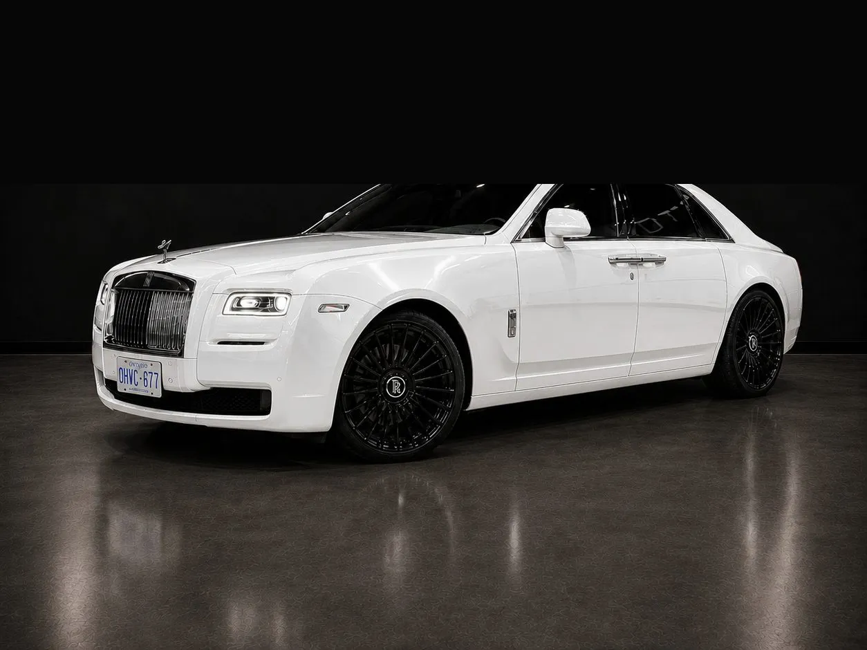 Rolls Royce Ghost (White) photo 1