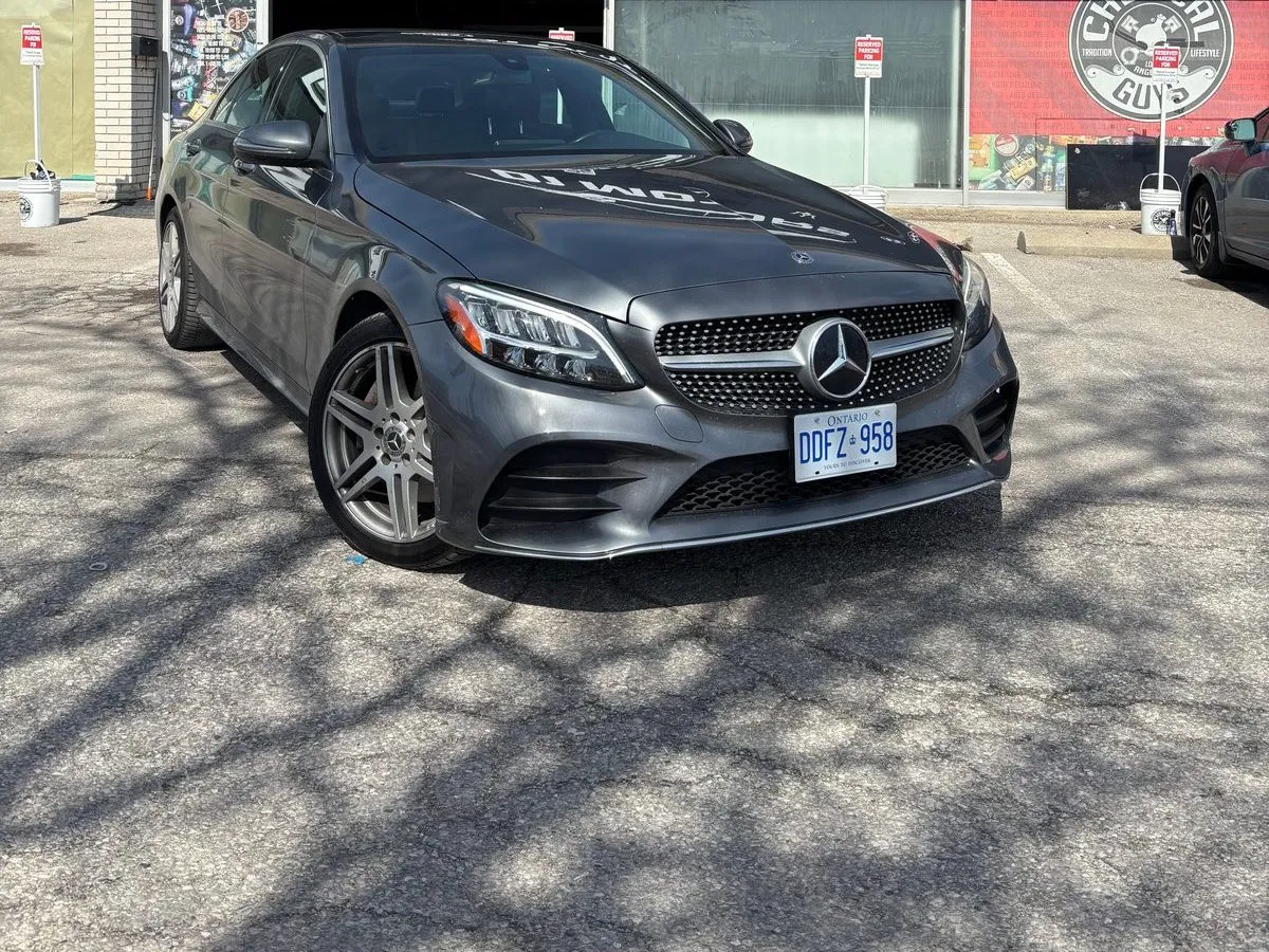 Mercedes C300 AMG photo 2